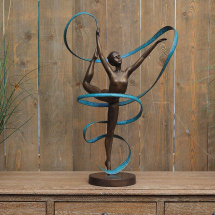 Bronzen beeld Turnster met lint 89x27x47cm