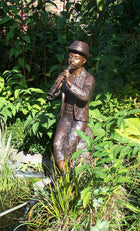 Bronzen beeld Jongen met fluit groot model 148x50x65cm 68kg