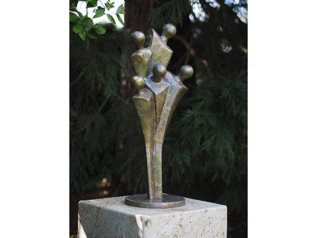 Bronzen beeld Abstracte familie 76 cm. 68x24x24cm - Doika - Bronzen beeld - Doika - 5410807004258 - AN0425BR-HP