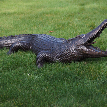 Bronzen beeld Alligator Fontein 48x60x190cm - Doika - Bronzen beeld - Doika - 5410807011843 - B1184