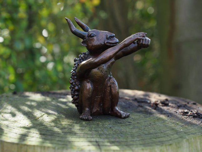 Bronzen beeld Geitman 13x9x14cm - Doika - Bronzen beeld - Doika - 5410807014516 - BS1451B