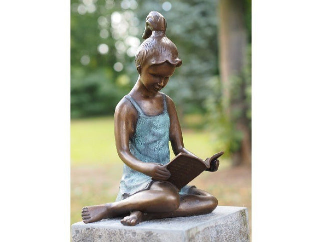 Bronzen beeld Lezend meisje 40x24x23cm - Doika - Bronzen beeld - Doika - 5410807108031 - AN0803BR-V-M