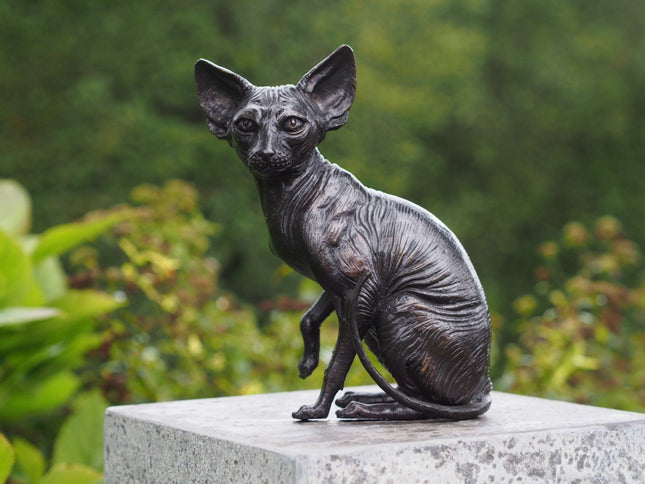 Bronzen beeld Zittendekat 22x12x15cm - Doika - Bronzen beeld - Doika - 5410807014196 - BS1418B