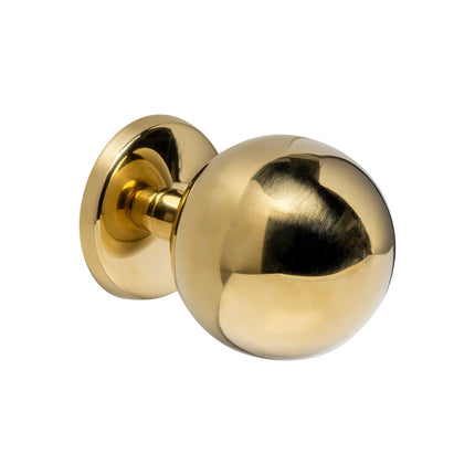 Intersteel Voordeurknop bol ø75mm op achterplaat ø66mm éénzijdige montage PVD messingkleur - Doika - Voordeurknoppen - Intersteel - 8714186693674 - 13,393,081