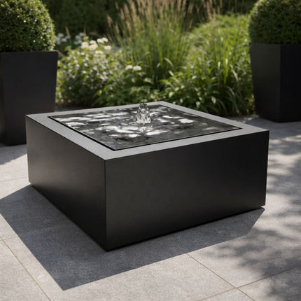 Vierkante aluminium watertafel met fontein 60x60x40cm 17kg - Gitzwart (RAL 9005) - Doika - Watertafel - Geroba -  - TaulaQA4
